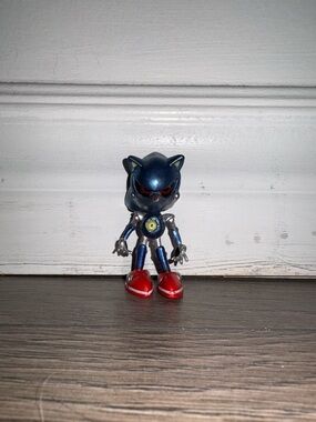Sonic Jazwares Sonic The Hedgehog Sega METAL SONIC Robot Action Figure 2 1/2"
